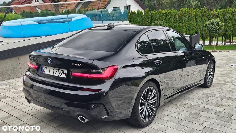 BMW Seria 3 320d xDrive M Sport - 15
