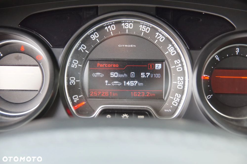 Citroën C5 2.0 HDi Exclusive - 15