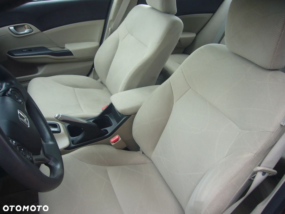 Honda Civic 1.8 Comfort - 12