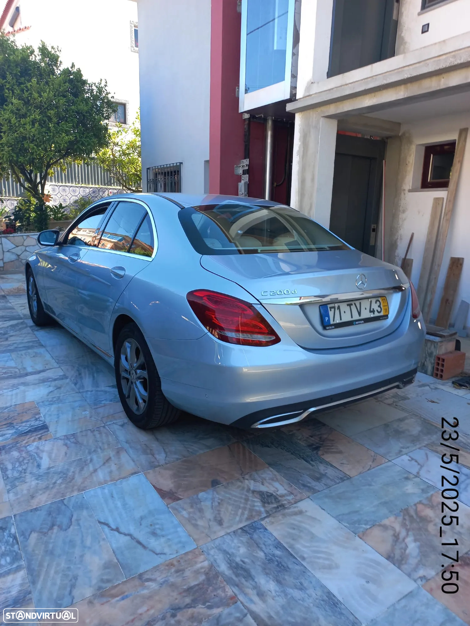 Mercedes-Benz C 200 - 7