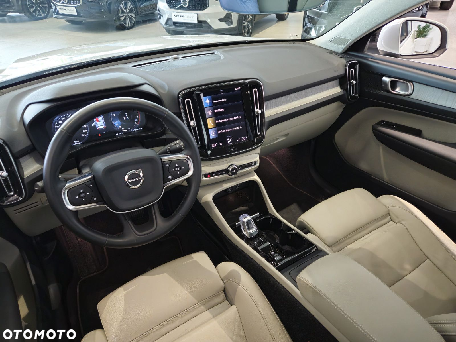 Volvo XC 40 - 9