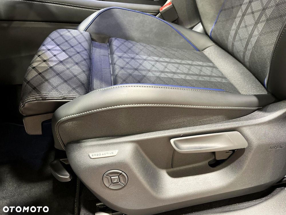 Volkswagen Tayron 2.0 TDI SCR 4Mot R-Line Plus DSG - 10