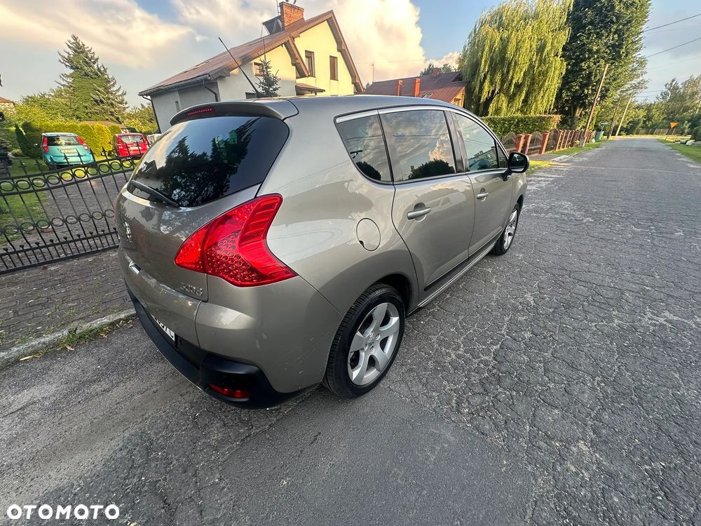 Peugeot 3008 1.6 HDi Premium - 2
