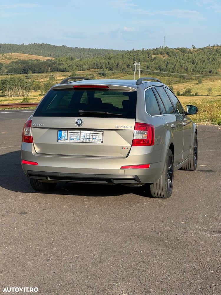 Skoda Octavia 1.8 TSI DSG 4X4 Style - 3