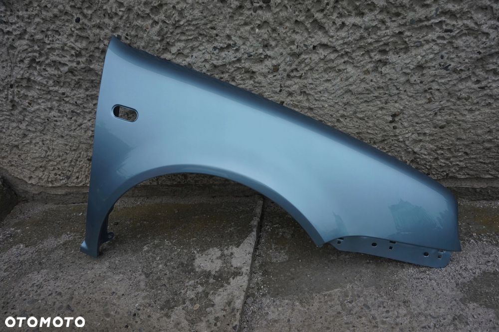 BŁOTNIK PRZEDNI PRAWY VW GOLF IV 4 LB5M - 1