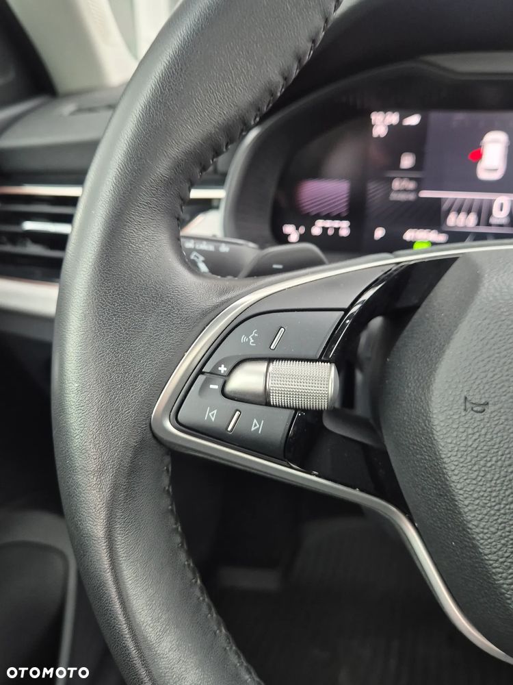 Skoda Kamiq 1.5 TSI Selection DSG - 17