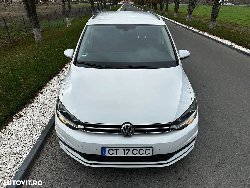 Volkswagen Touran 2.0 TDI Comfortline - 6