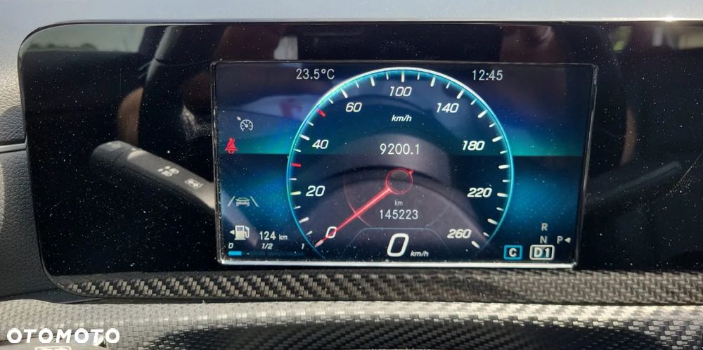 Mercedes-Benz CLA - 8