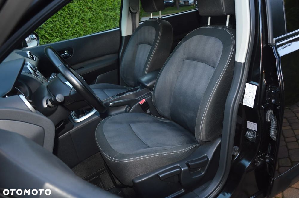 Nissan Qashqai+2 2.0 tekna - 10