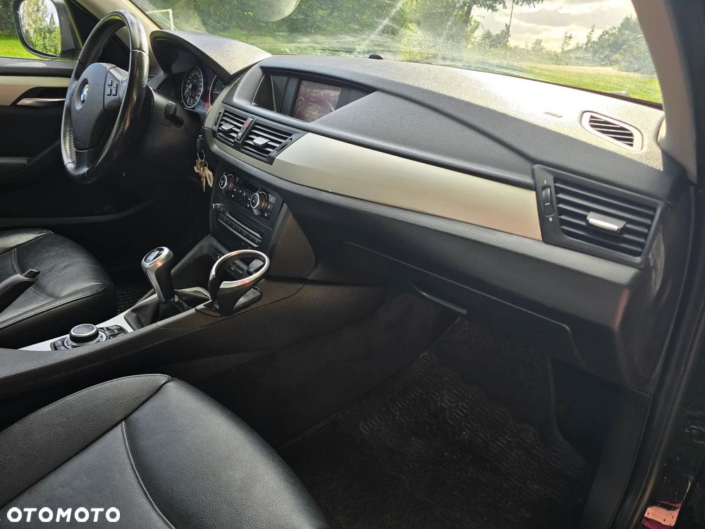BMW X1 sDrive20d - 8