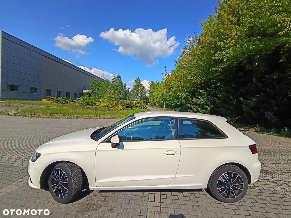 Audi A3 3-drzwiowe 1.2 TFSI Ambiente - 11