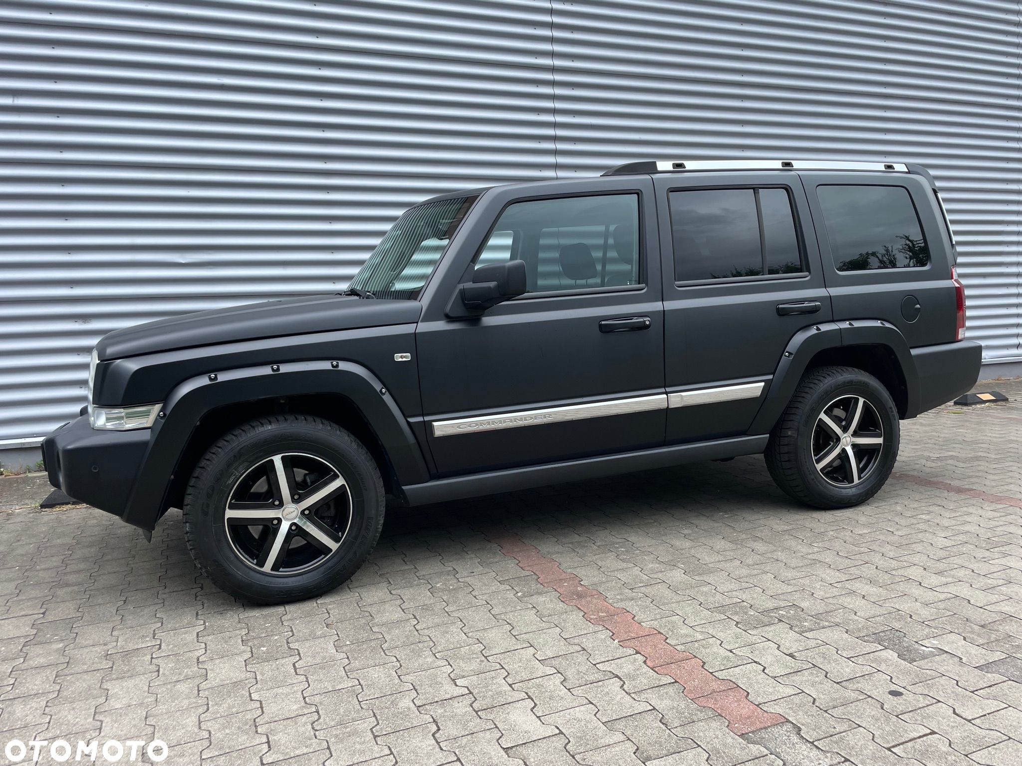 Jeep Commander 3.0 CRD DPF Automatik Sport - 1
