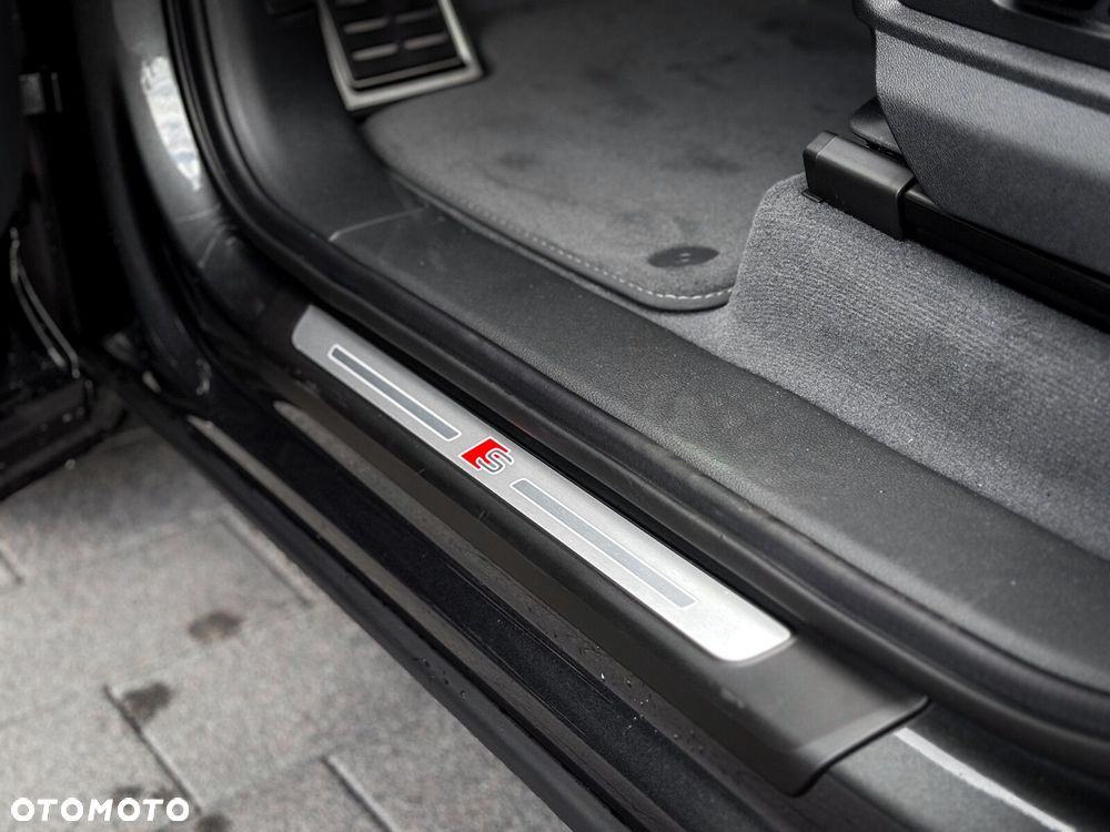 Audi Q7 - 17