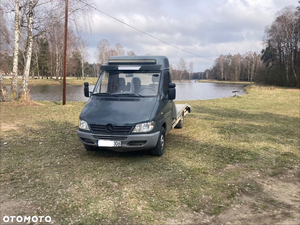 Mercedes-Benz Sprinter - 7