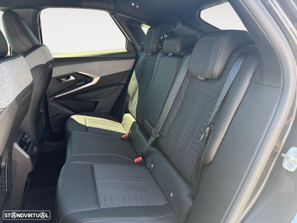 Peugeot 3008 1.2 Hybrid GT e-DCS6 - 13