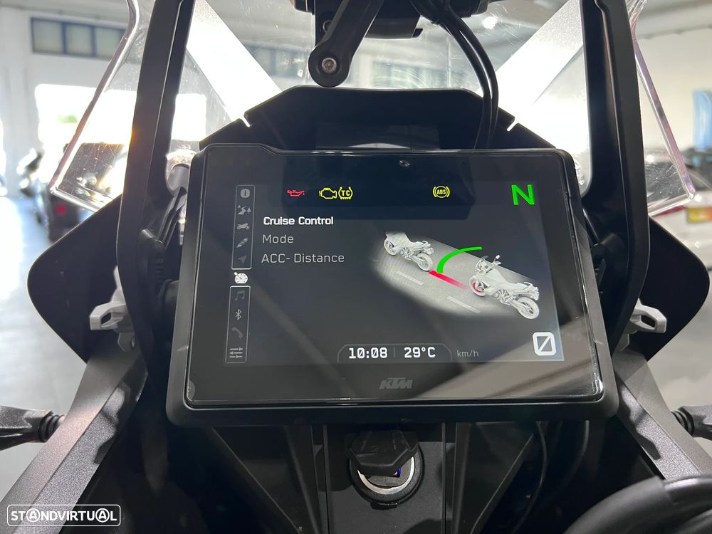KTM 1290 Super Adventure S - 13