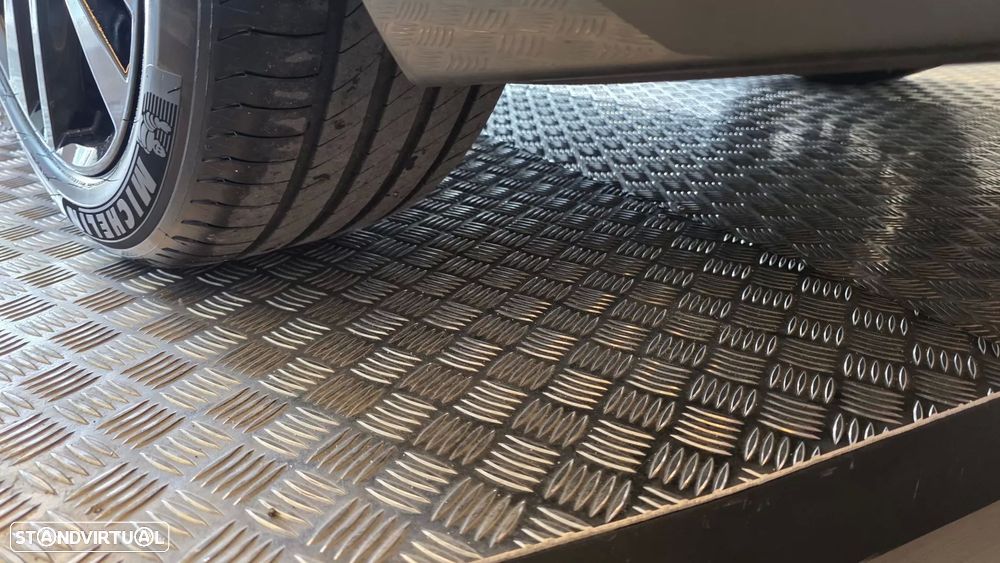 Audi A6 Avant 40 TDI Design S tronic - 36