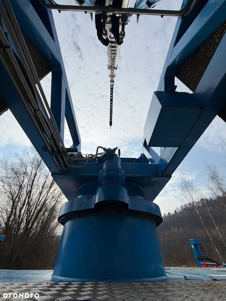 KLAAS K21/31TSR Dźwig Dekarski żuraw zwyżka podnośnik 31m. udźwig 1800kg max. Silnik Yanmar 3cyl. Kosz pojemnik. Dźwig Sterowany całkowicie zdalnie z pilota. Do 3,5 tony Transportowanie samochodem osobowym! Podwieszana oś Hydr. Własny Napęd Hydr. na 2 koła w terenie. Maszyna jak Nowa 2 tyś mtg. 2015r. Po serwisach Dekra. Sprowadzona z Norwegii. Nie różni się od nowej z salonu. Pełna Hydraulika w maszynie. Najbogatsza wersja. OKAZJA  230volt. Zero zużycia! - 17