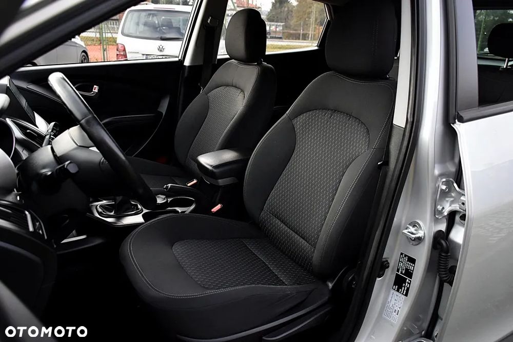 Hyundai ix35 2.0 CRDi 4WD Comfort - 6