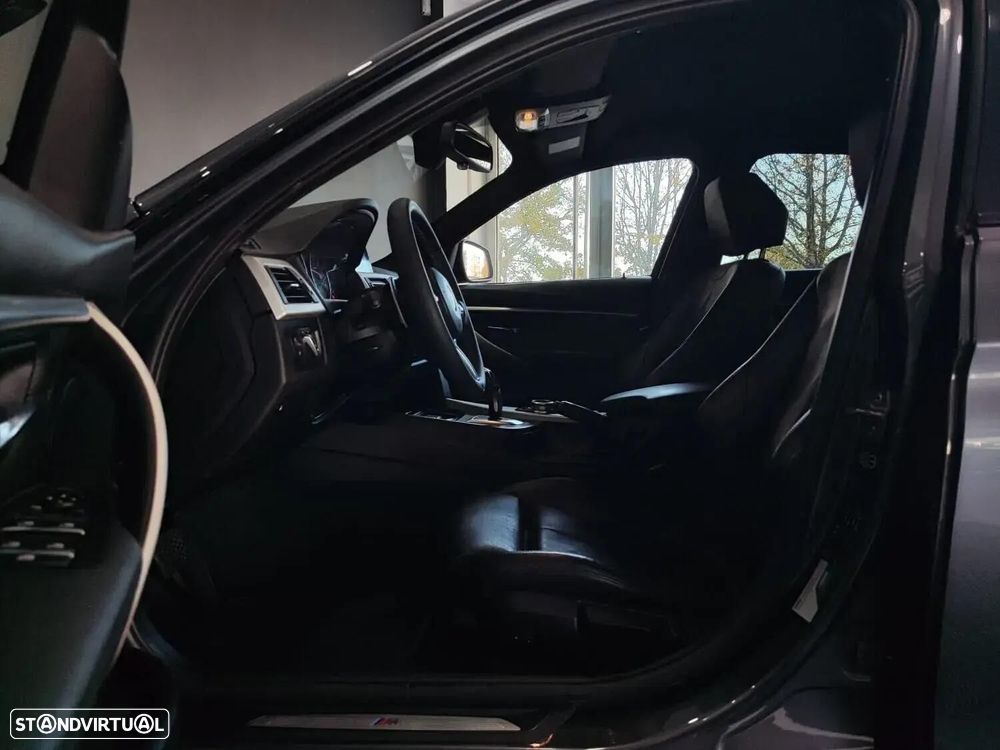 BMW 320 d Auto Pack M - 27