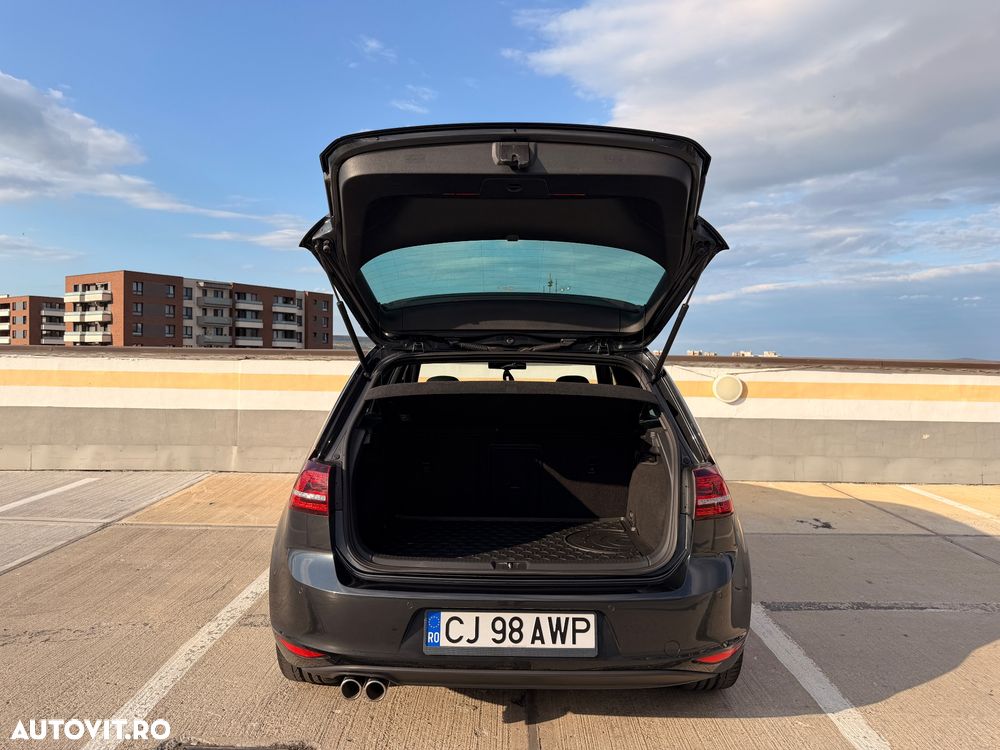 Volkswagen Golf GTD 2.0 TDI SCR DSG - 12