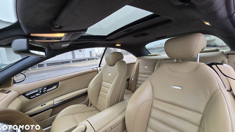 Mercedes-Benz CL - 33