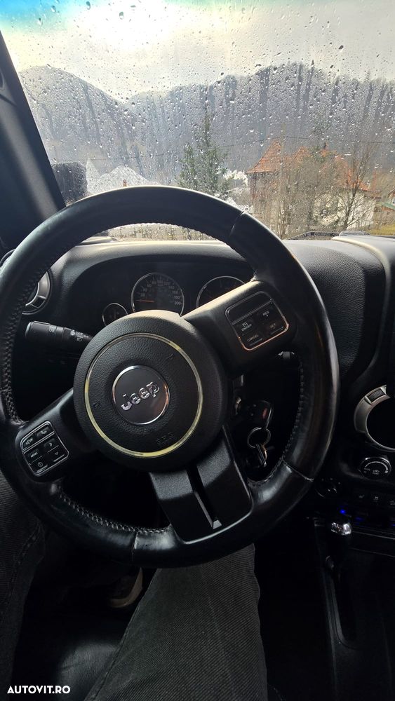 Jeep Wrangler 2.8 CRD AT Rubicon - 6