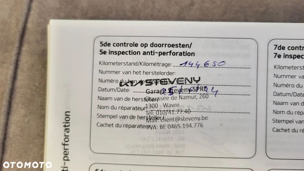 Kia Carens 1.7 CRDi M 7os - 33