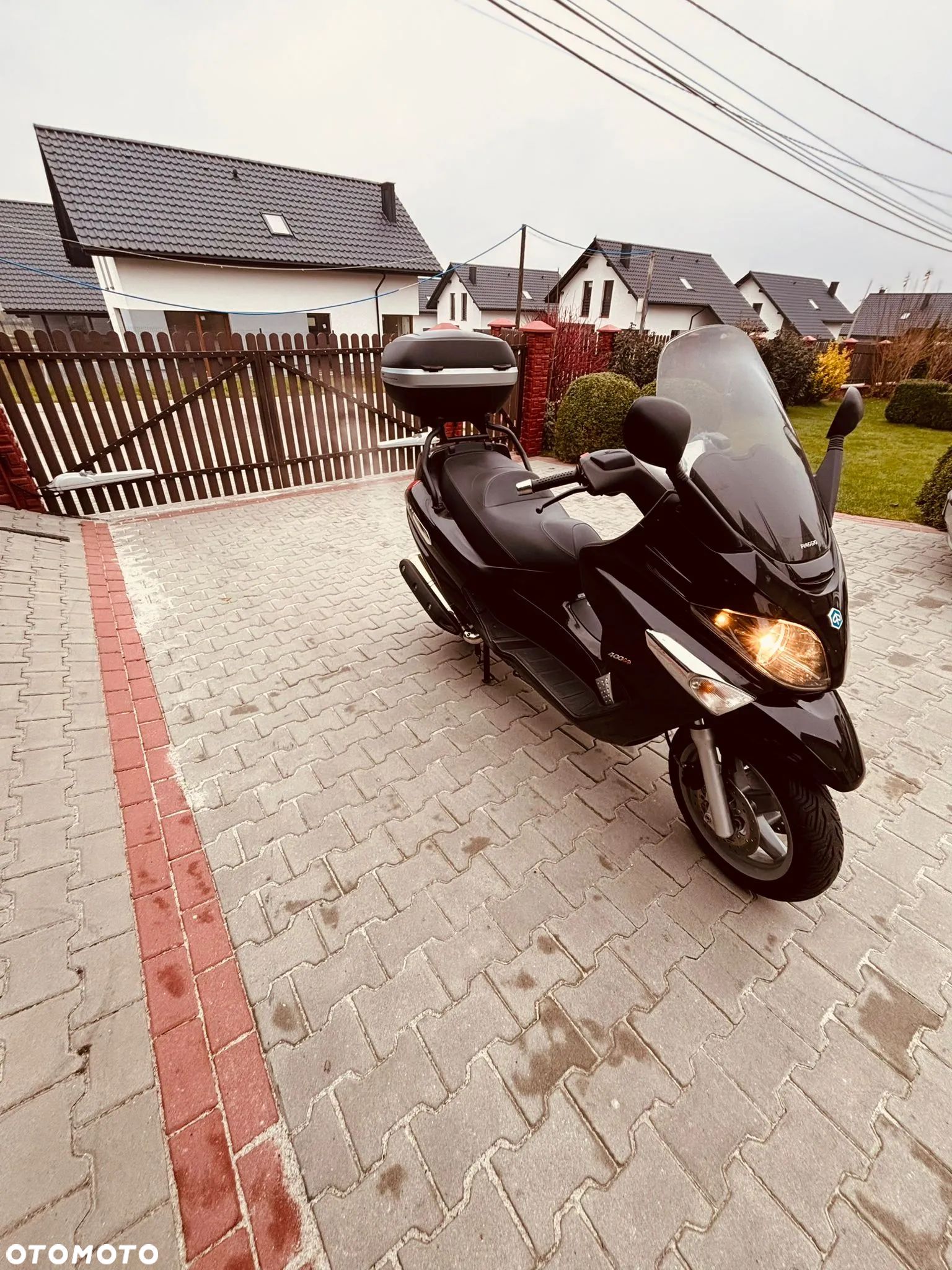 Piaggio Xevo - 1