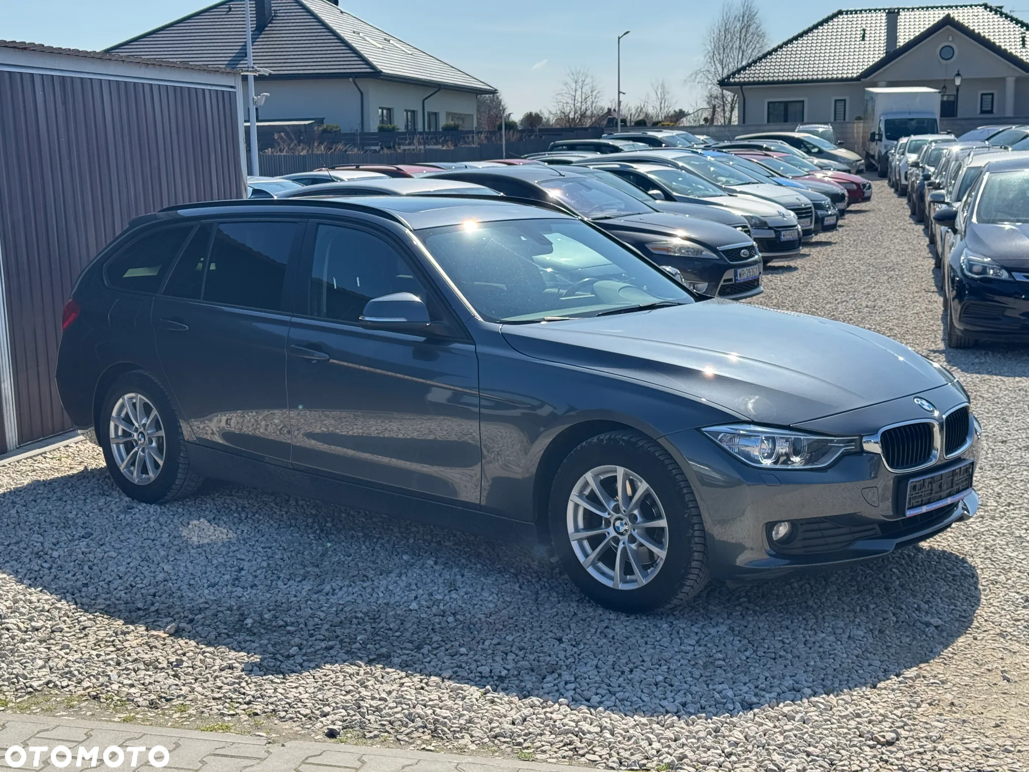 BMW Seria 3 320d Touring xDrive Luxury Line - 14
