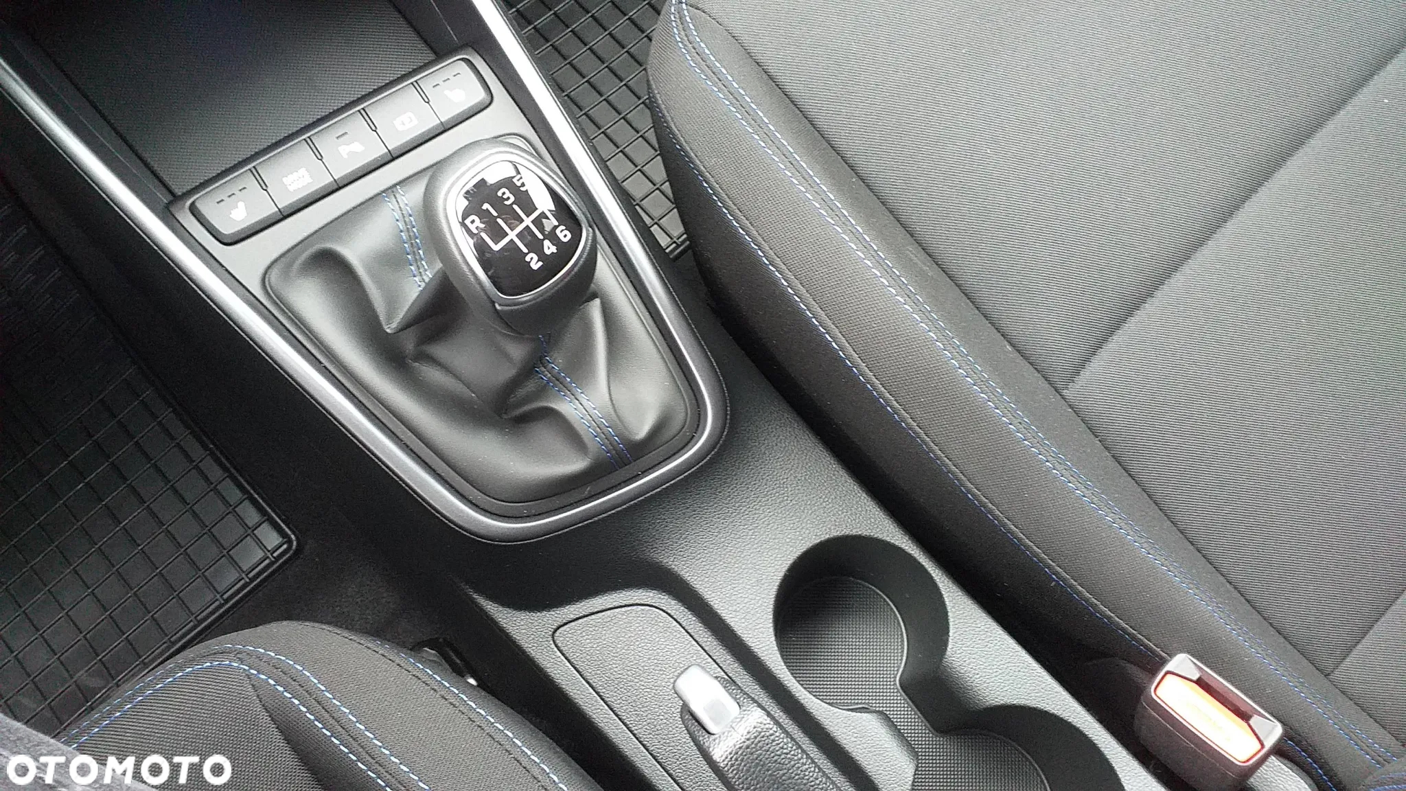 Hyundai Bayon 1.0 T-GDI Smart - 15