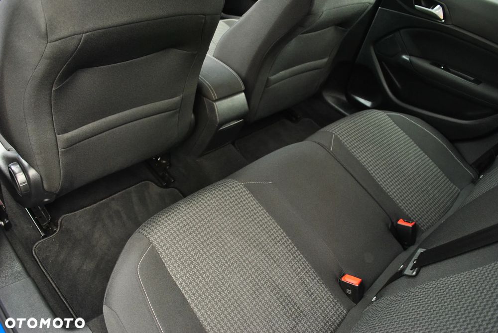 Peugeot 308 1.5 BlueHDi Active Pack Business S&S EAT8 - 11