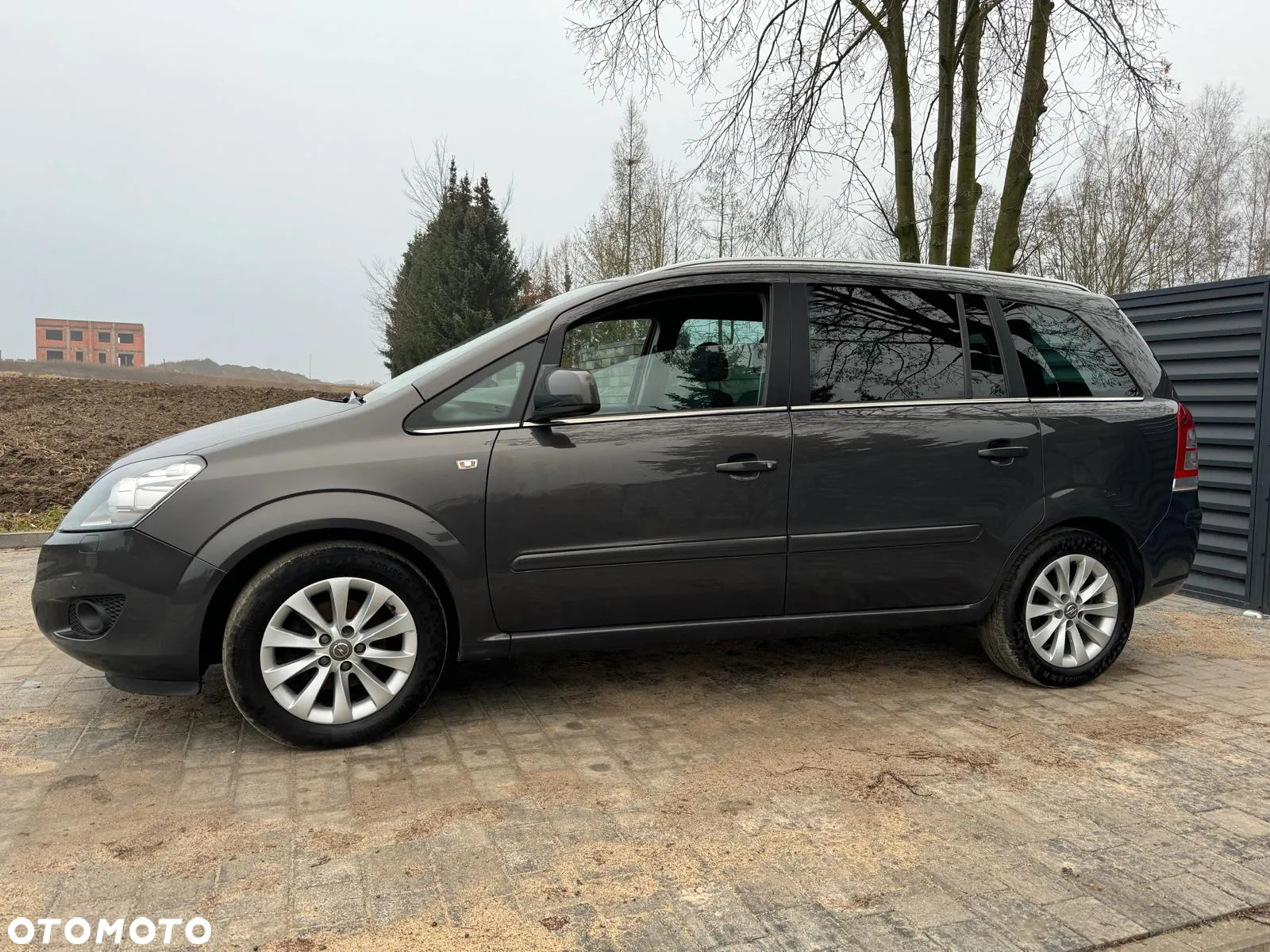 Opel Zafira 1.8 Design Edition - 4