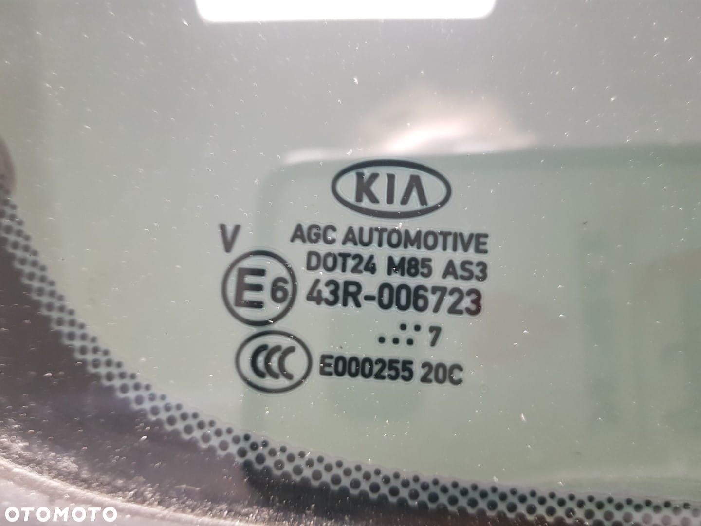BOCZNA SZYBKA MAŁA TRÓJKĄCIK LEWA TYLNA SZYBA DRZWI KIA SPORTAGE IV 4 16-21  17r - 3