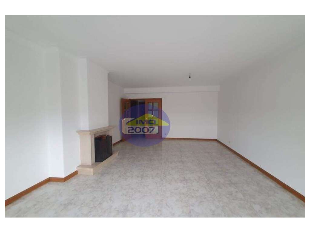 Apartamento T3 em Canelas - Grande imagem: 4/16