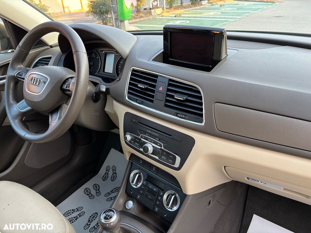 Audi Q3 2.0 TDI - 11