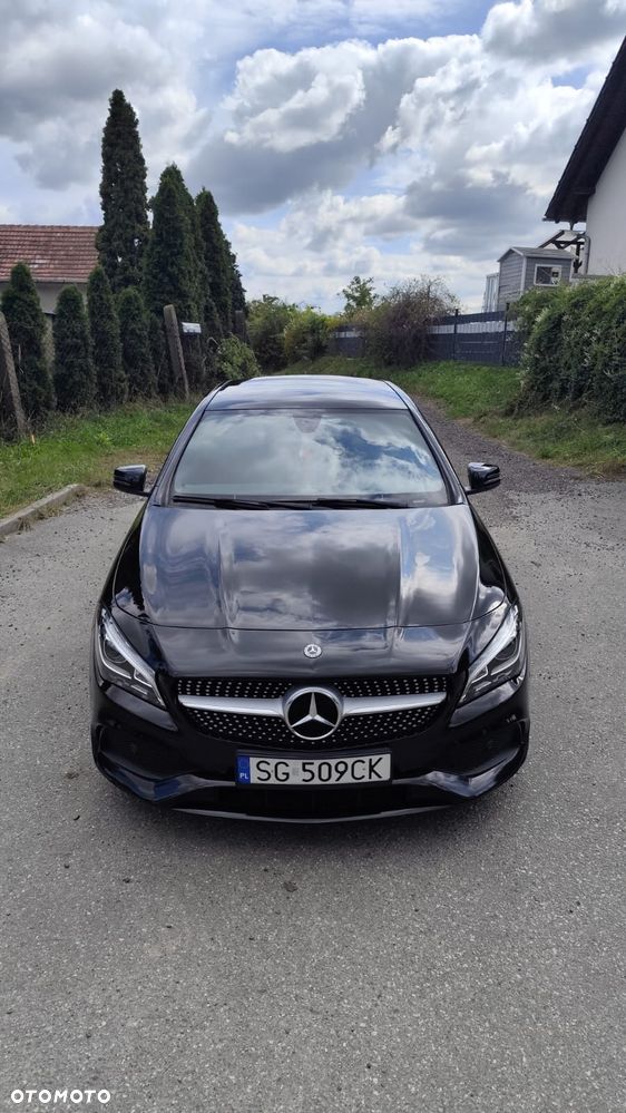 Mercedes-Benz CLA 180 AMG Line - 19