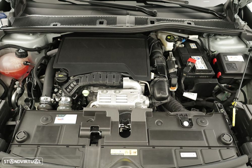 Citroën C4 1.2 PureTech Plus EAT8 - 24