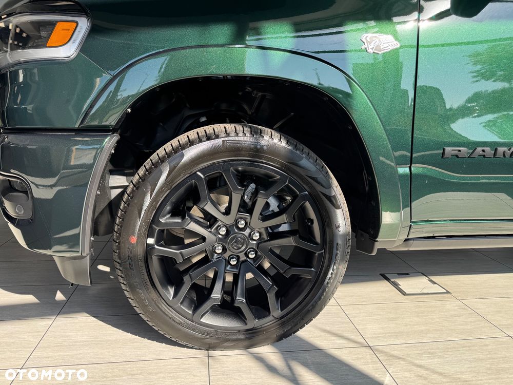 RAM 1500 - 24
