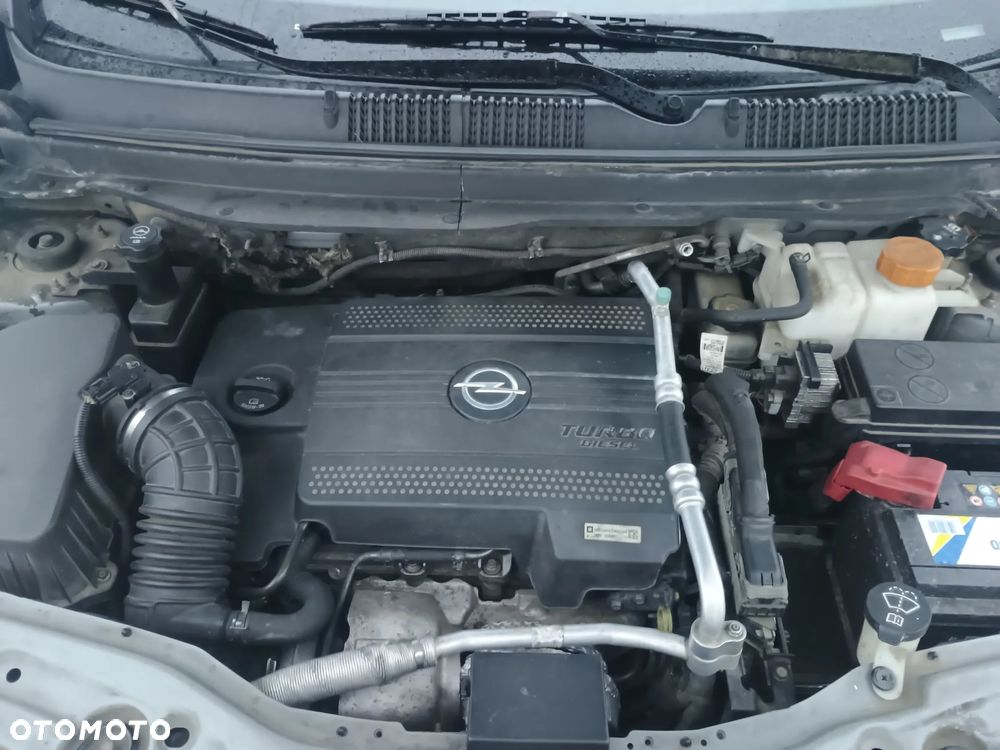 Opel Antara - 21