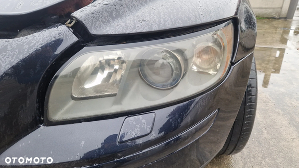 VOLVO V50 S40 XENON LEWY EUROPA