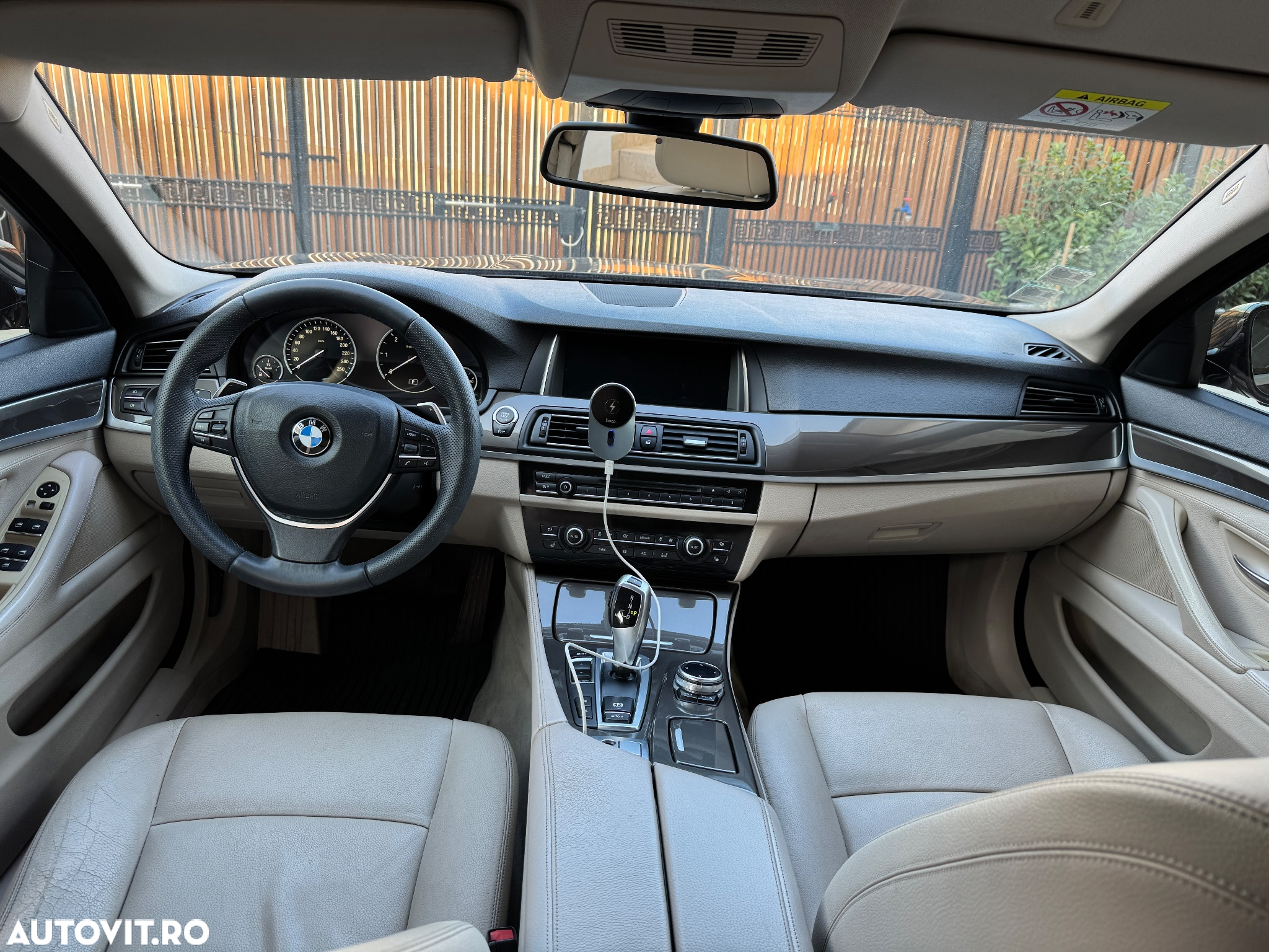 BMW Seria 5 520d xDrive - 7