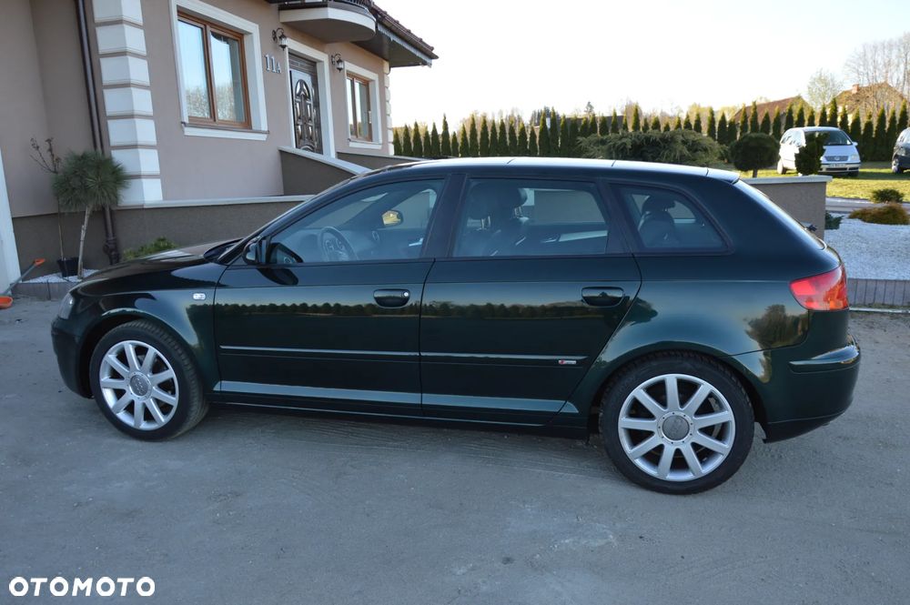 Audi A3 Sportback 2.0 TDI S line Sportpaket plus - 2