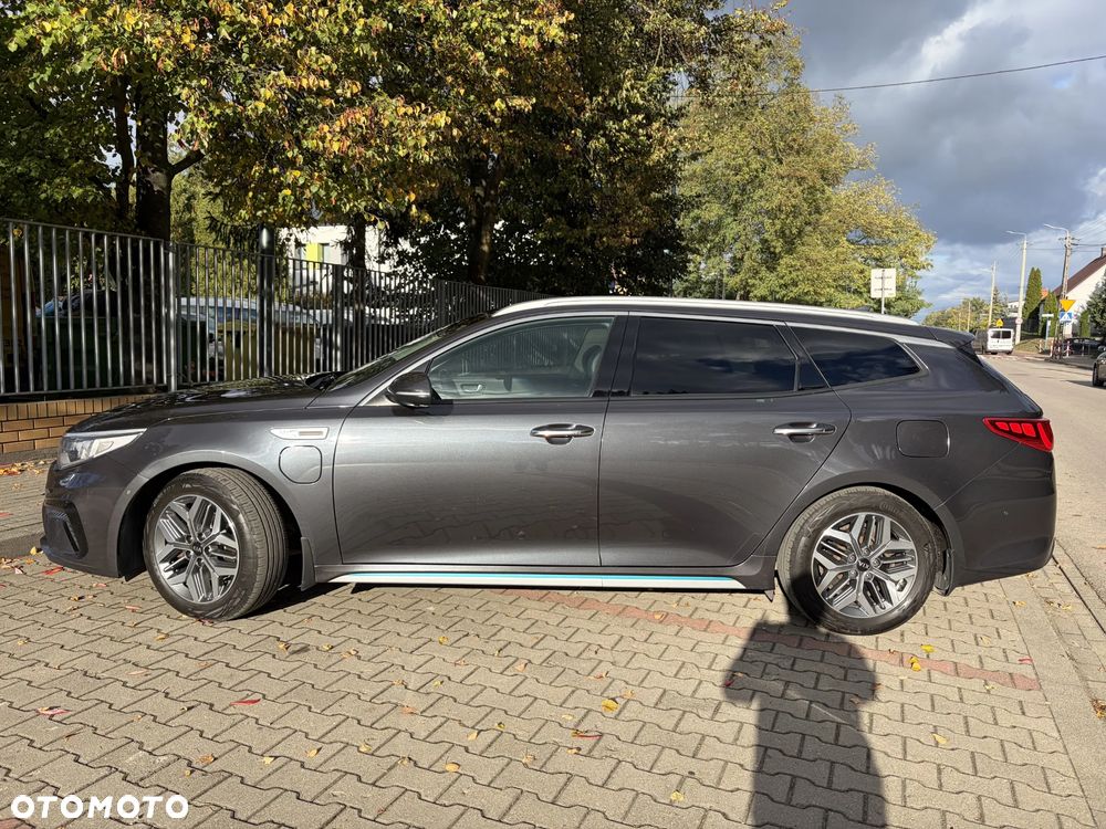 Kia Optima Plug-in Hybrid - 4
