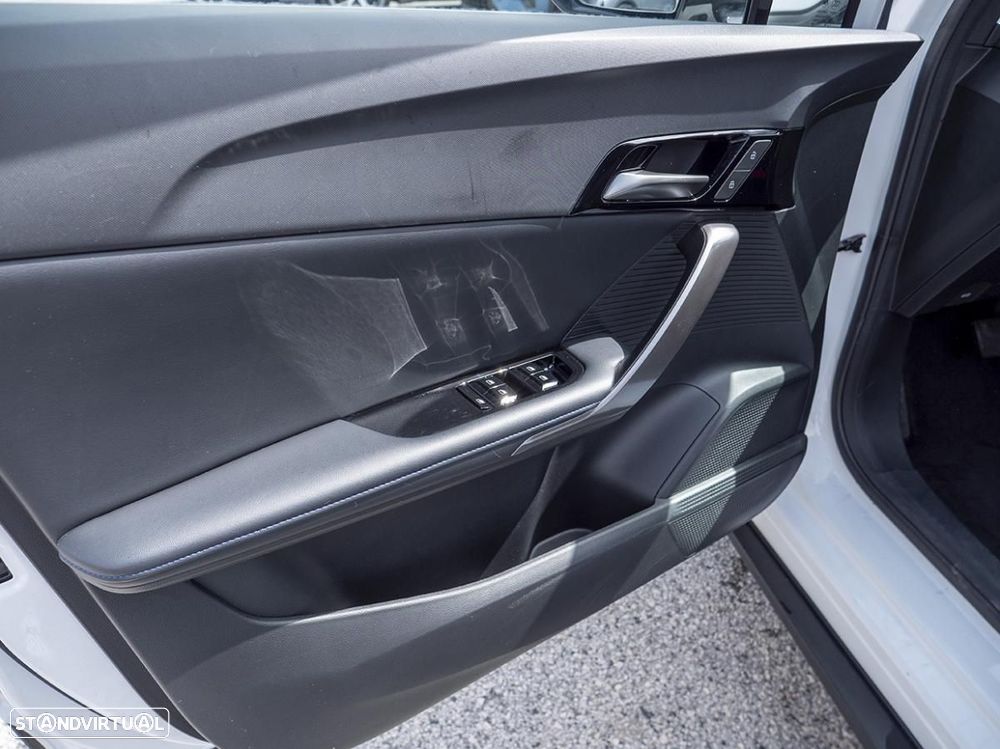 MG MG4 77 kWh Extended Range Luxury - 22