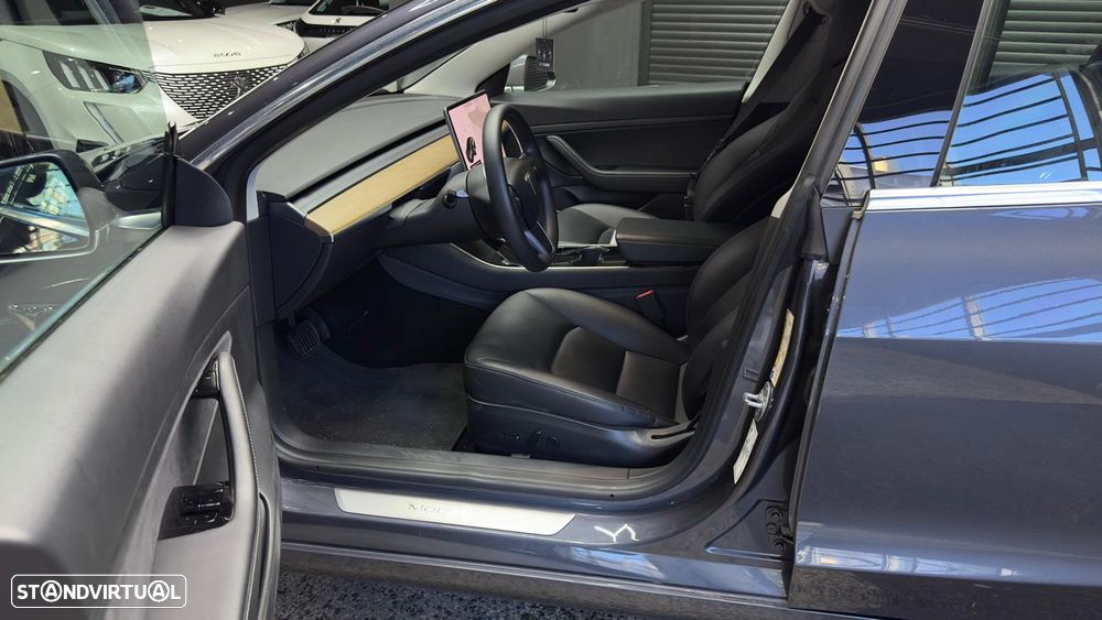 Tesla Model 3 Standard Range Plus RWD - 12