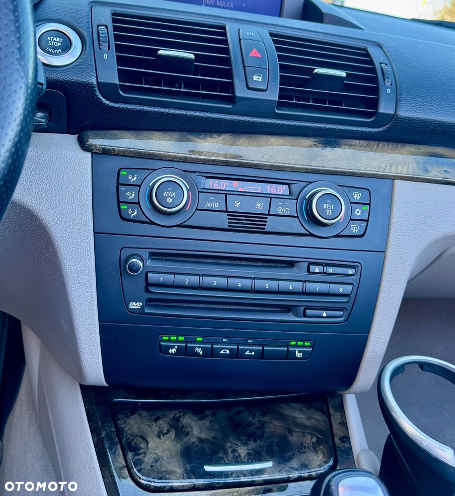 BMW Seria 1 125i Coupe - 18