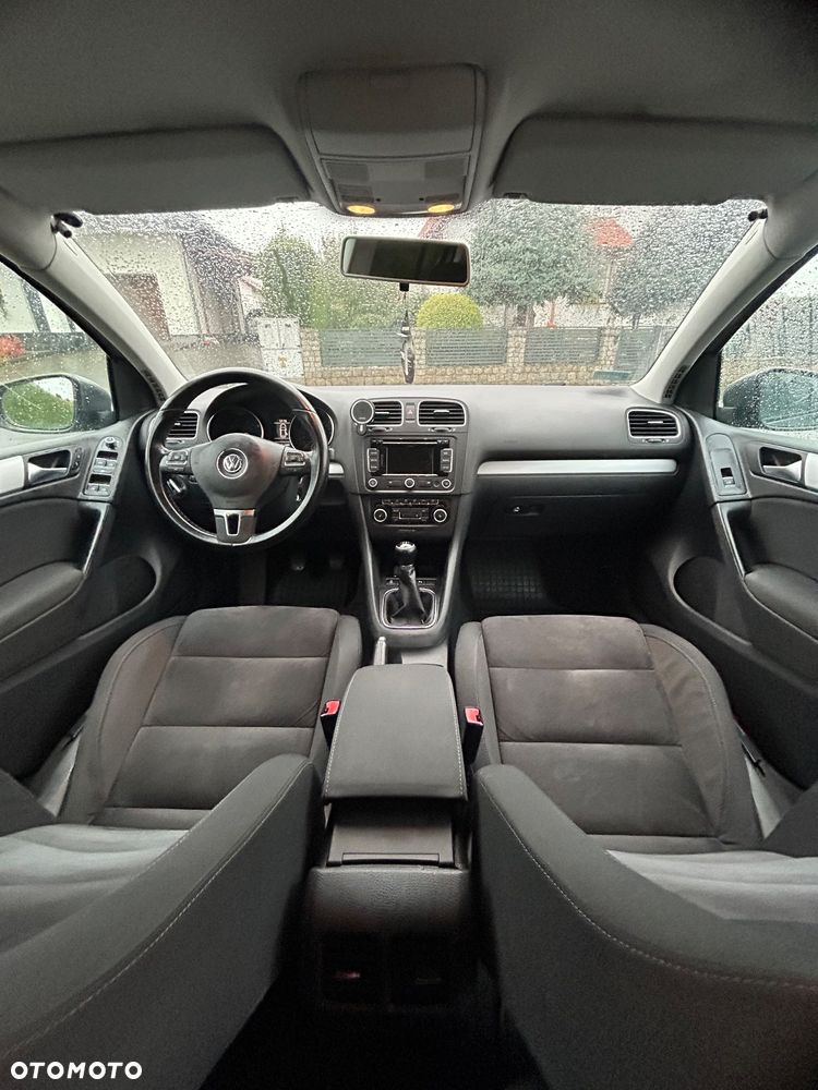 Volkswagen Golf VI 1.6 TDI Highline - 9