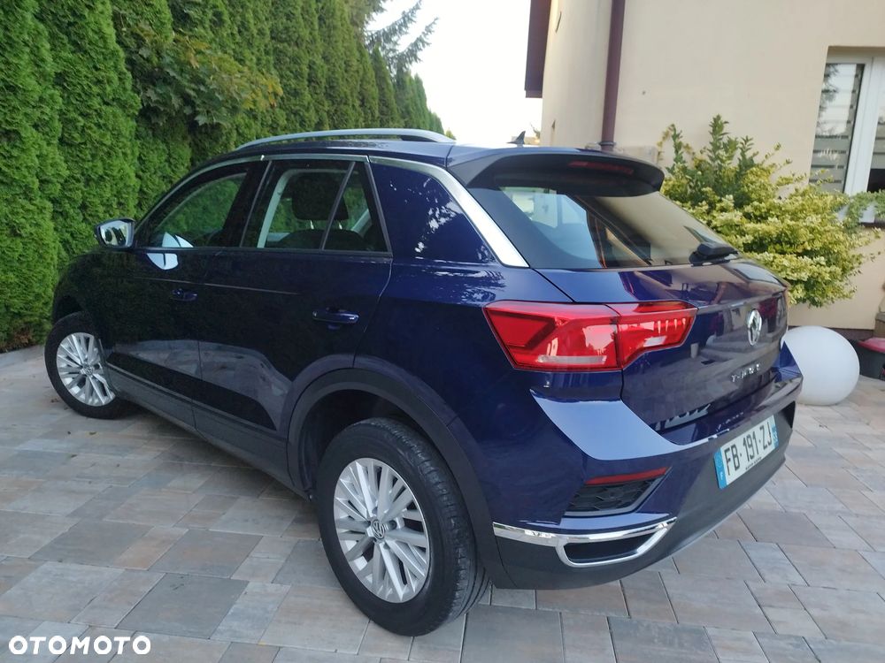 Volkswagen T-Roc - 17