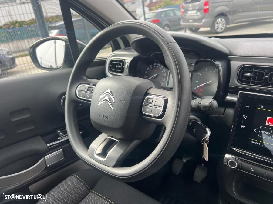 Citroën C3 1.2 PureTech Shine - 6